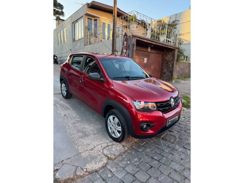 RENAULT - KWID - 2021/2022 - Vermelha - R$ 48.900,00
