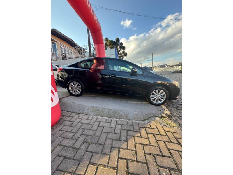 HONDA - CIVIC - 2014/2014 - Preta - R$ 74.900,00