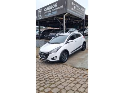 HYUNDAI - HB20X - 2014/2015 - Branca - R$ 62.900,00