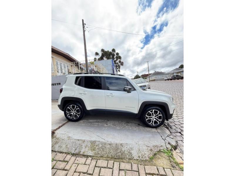 JEEP - RENEGADE - 2022/2022 - Branca - R$ 108.900,00