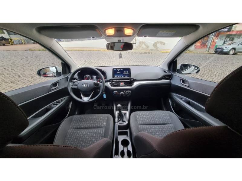 HYUNDAI - HB20 - 2023/2024 - Branca - R$ 72.900,00