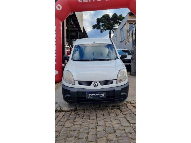 RENAULT - KANGOO - 2012/2013 - Branca - R$ 34.900,00
