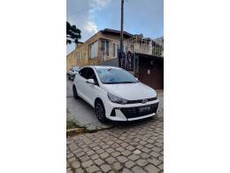 HYUNDAI - HB20 - 2023/2024 - Branca - R$ 72.900,00