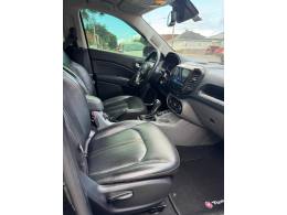 FIAT - TORO - 2017/2017 - Preta - R$ 101.900,00
