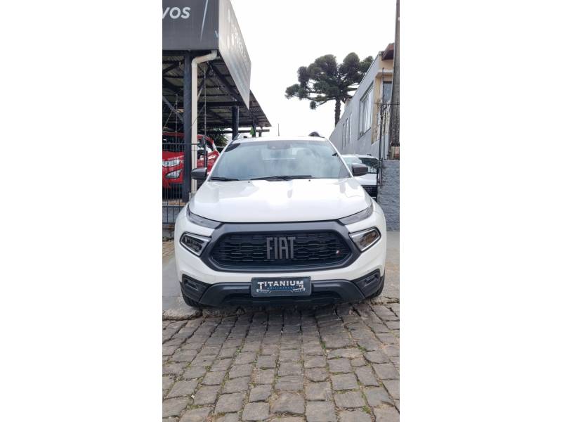 FIAT - TORO - 2021/2022 - Branca - R$ 144.900,00