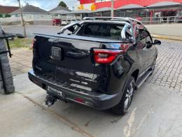 FIAT - TORO - 2017/2017 - Preta - R$ 101.900,00