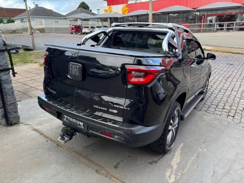 FIAT - TORO - 2017/2017 - Preta - R$ 101.900,00