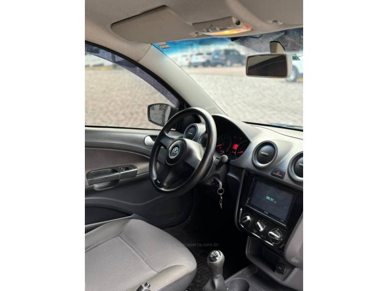 VOLKSWAGEN - SAVEIRO - 2013/2014 - Cinza - R$ 54.900,00