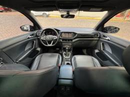 VOLKSWAGEN - T-CROSS - 2022/2022 - Azul - R$ 113.900,00