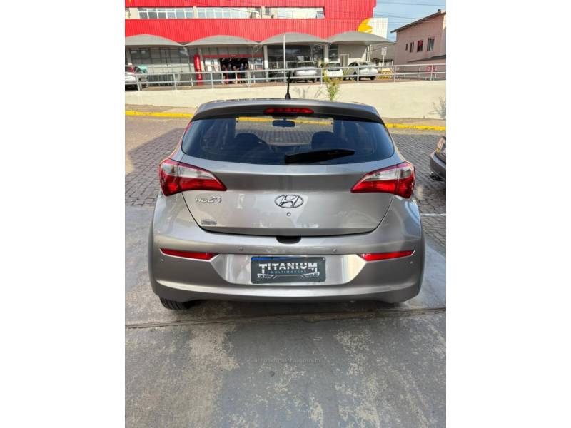 HYUNDAI - HB20 - 2016/2017 - Cinza - R$ 52.900,00