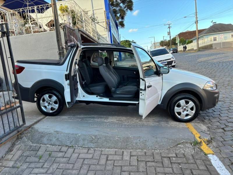 FIAT - STRADA - 2014/2015 - Branca - R$ 66.900,00
