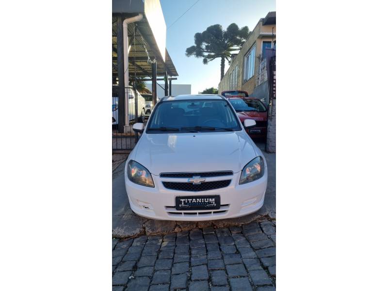 CHEVROLET - CELTA - 2013/2014 - Branca - R$ 37.900,00