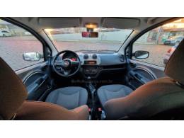 FIAT - UNO - 2012/2013 - Branca - R$ 35.900,00