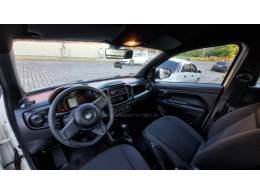 FIAT - STRADA - 2022/2022 - Branca - R$ 75.900,00