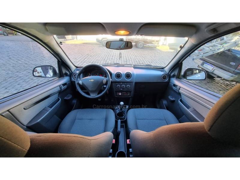 CHEVROLET - CELTA - 2013/2014 - Branca - R$ 37.900,00