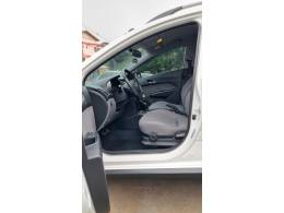 HYUNDAI - HB20X - 2014/2015 - Branca - R$ 62.900,00