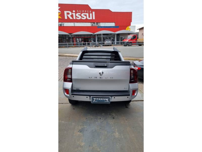 RENAULT - DUSTER OROCH - 2019/2020 - Prata - R$ 82.900,00