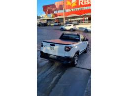 FIAT - STRADA - 2022/2022 - Branca - R$ 76.900,00