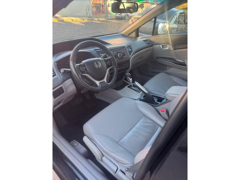 HONDA - CIVIC - 2014/2014 - Preta - R$ 74.900,00