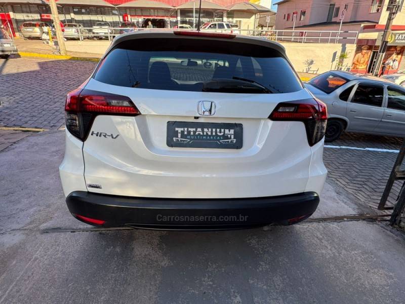 HONDA - HR-V - 2018/2019 - Branca - R$ 108.900,00