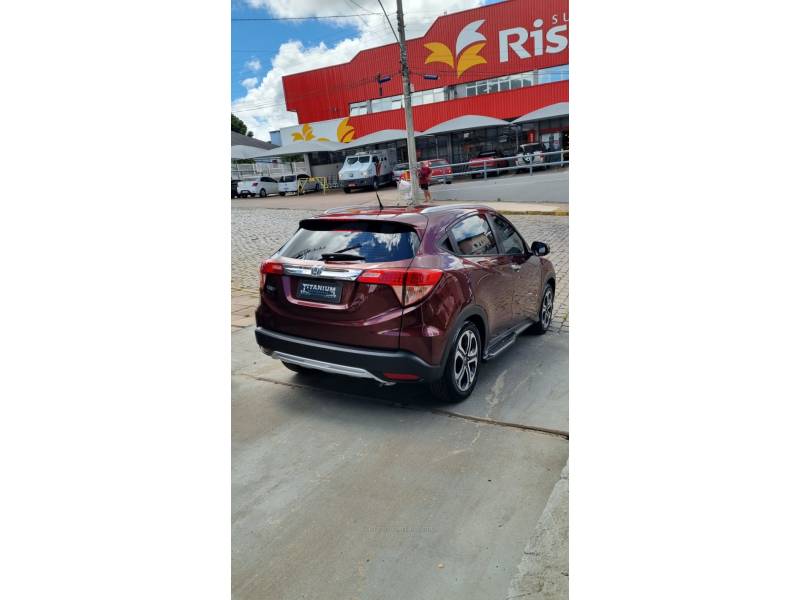 HONDA - HR-V - 2016/2016 - Vermelha - R$ 93.900,00