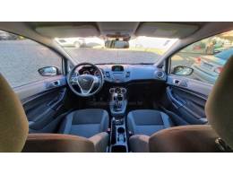 FORD - FIESTA - 2018/2018 - Branca - R$ 57.900,00