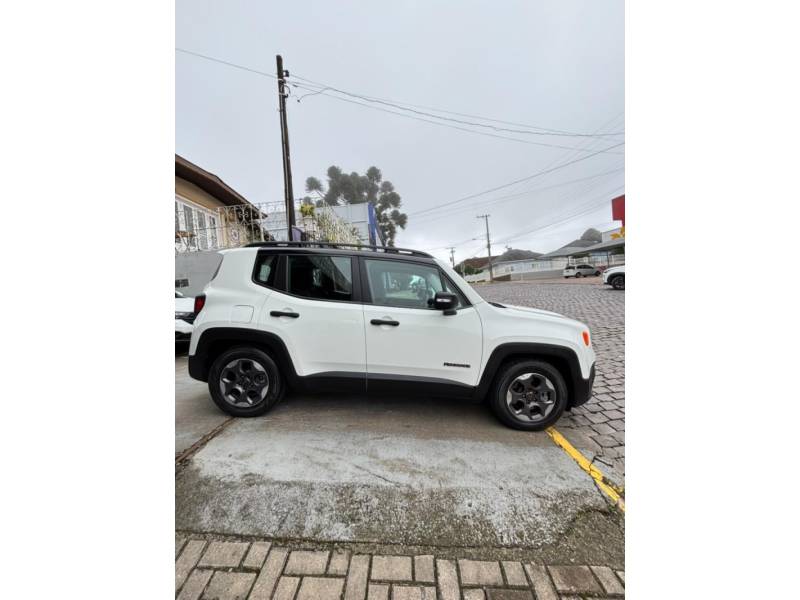 JEEP - RENEGADE - 2015/2016 - Branca - R$ 71.900,00