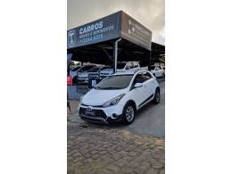 HYUNDAI - HB20X - 2016/2017 - Branca - R$ 71.900,00