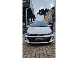 HYUNDAI - HB20 - 2023/2024 - Branca - R$ 72.900,00