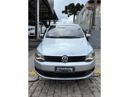 VOLKSWAGEN - FOX - 2012/2013 - Prata - R$ 45.900,00