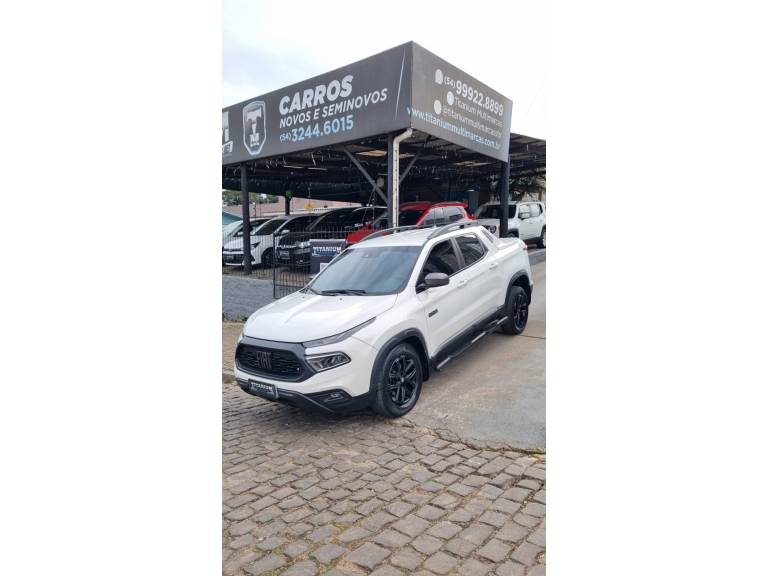 FIAT - TORO - 2021/2022 - Branca - R$ 144.900,00